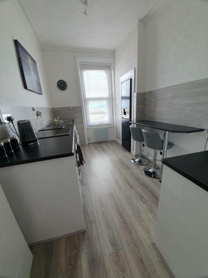 Harbour View Apartment Rhos-on-Sea Exterior photo