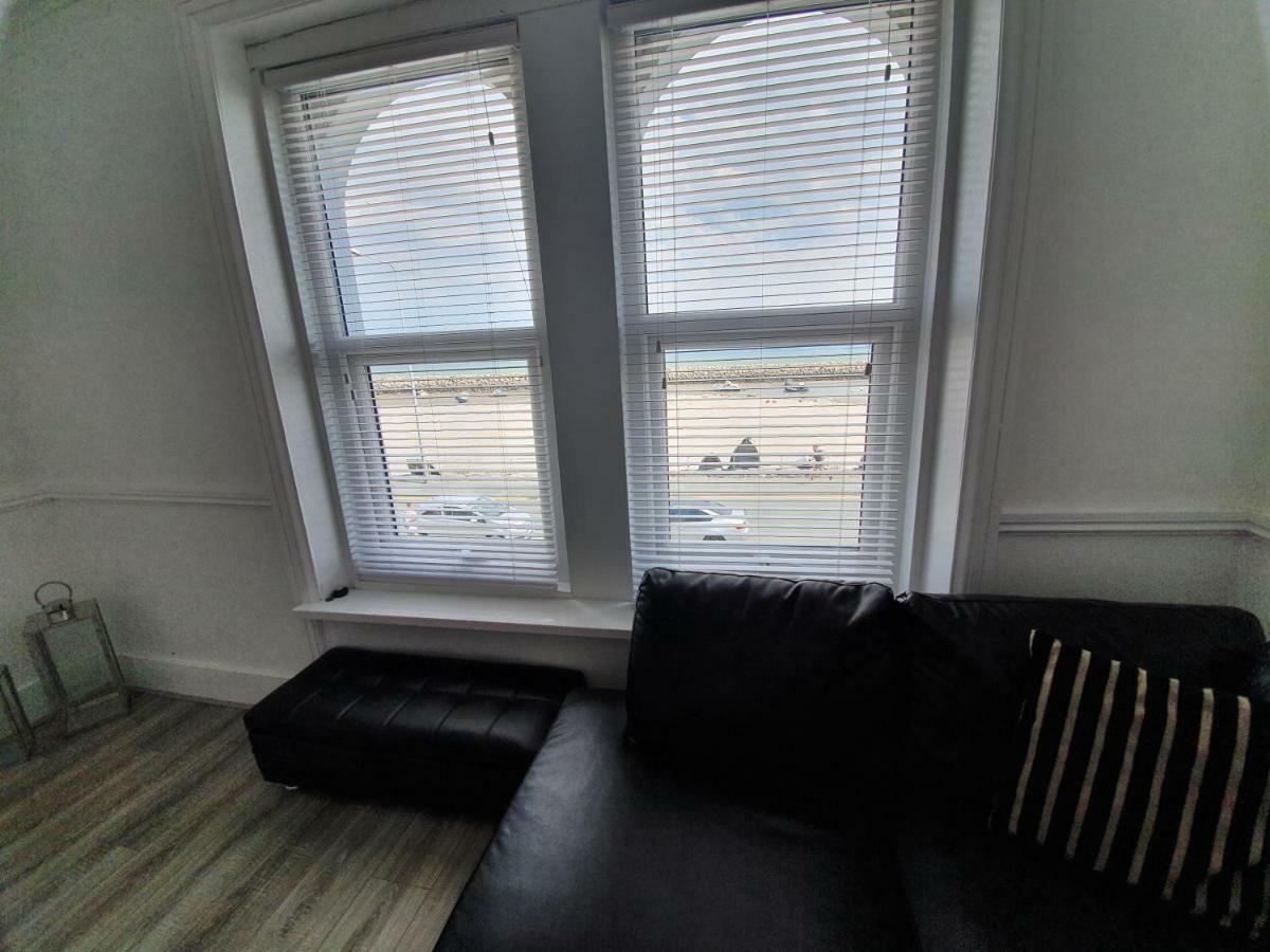 Harbour View Apartment Rhos-on-Sea Exterior photo